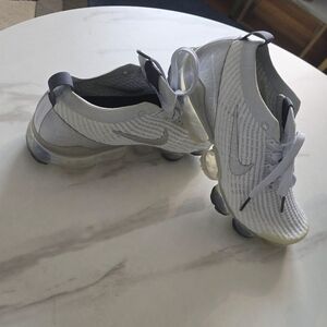 Nike Vapormax Gray and White Sneakers
